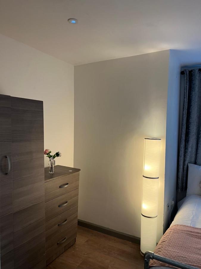 3 Bedroom Flat In King'S Cross, St Pancras'S. 2 Minutes To Euston. London Exterior foto